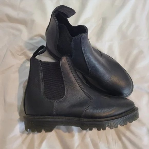 Dr Martens Size 6 - Black - Picture 1 of 5